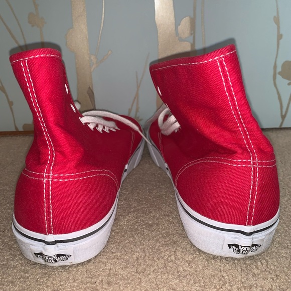 Vans - Picture 3 of 6